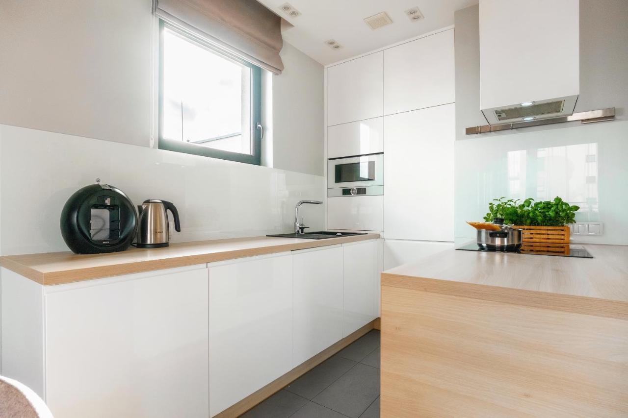 Apartament Jana Kazimierza 47 - 2 Sypialnie, 70M2, Balkon, Parking, Wi-Fi Warsaw Luaran gambar