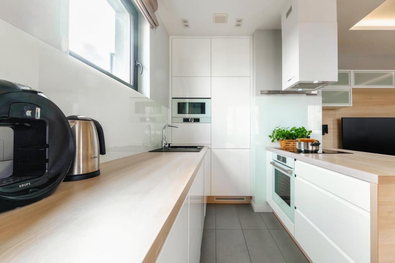 Apartament Jana Kazimierza 47 - 2 Sypialnie, 70M2, Balkon, Parking, Wi-Fi Warsaw Luaran gambar