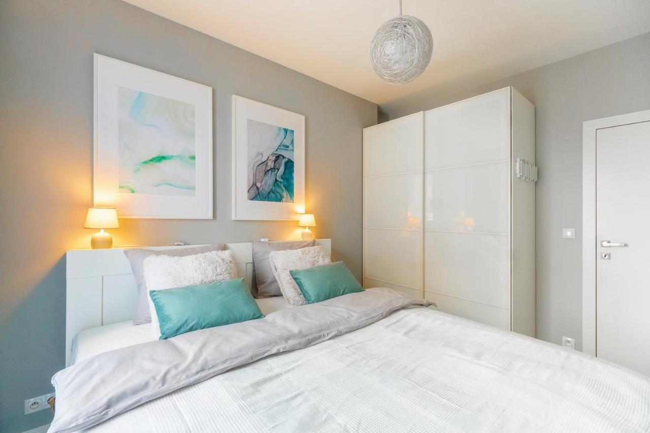 Apartament Jana Kazimierza 47 - 2 Sypialnie, 70M2, Balkon, Parking, Wi-Fi Warsaw Luaran gambar